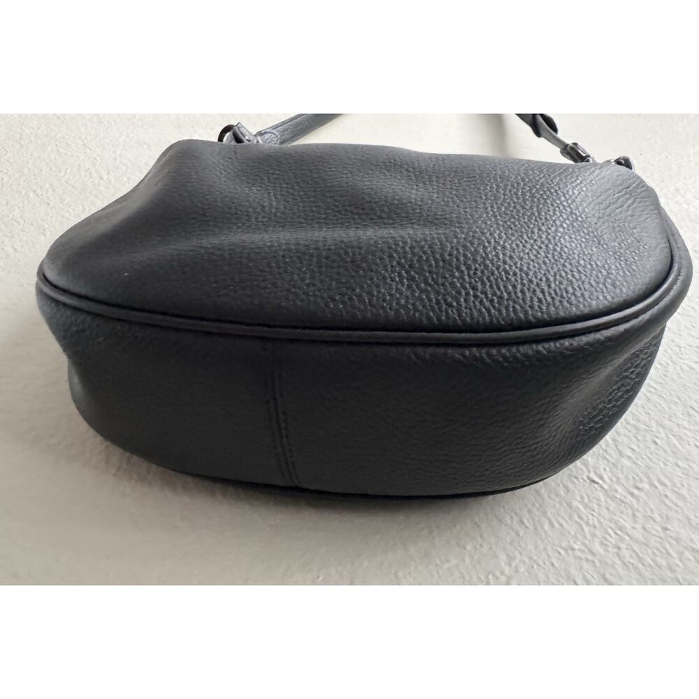 Coach Aria Black Leather Half Moon Crossbody Hobo Shoulder Bag Purse - Picture 14 of 16